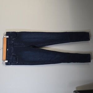 Levi's Jeans Women's Size 0 Size 25 Blue Pull On Elastic Waist